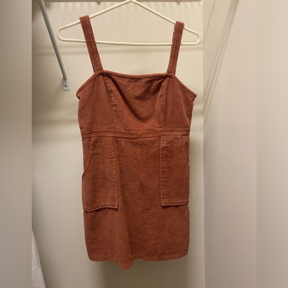 Brown jumper size: xs